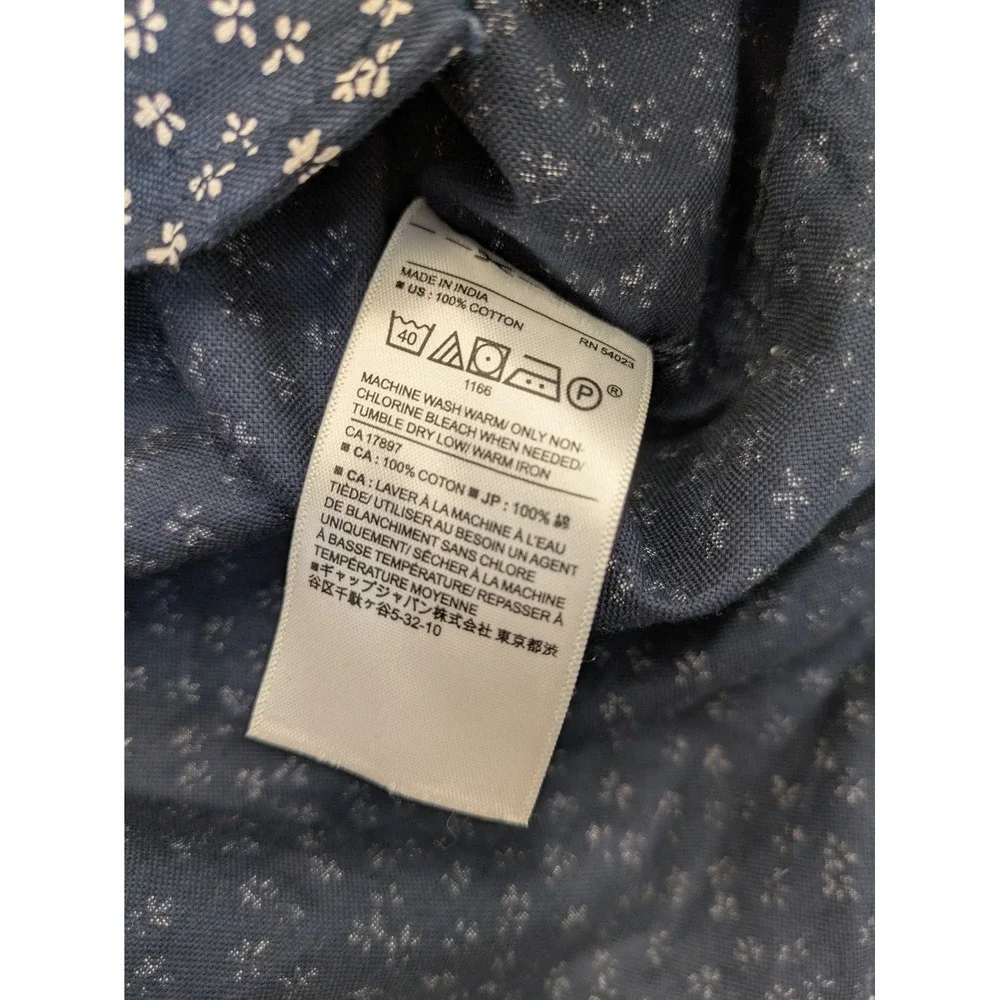Banana Republic‎ Men's Size S Navy Blue Untucked Shirt White Floral Pattern